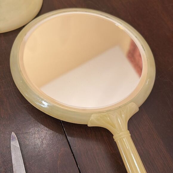 Vintage 40's/50's Art Deco rose vanity set. - Picture 8 of 8